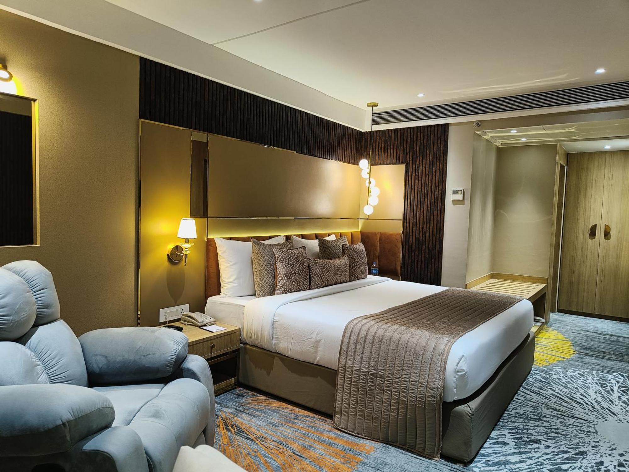 Effotel By Sayaji 4* Indore